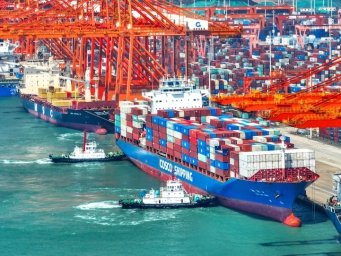 广西北部湾港至越南、新加坡RCEP新航线正式开通